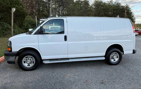 2024 Chevrolet Express 2500
