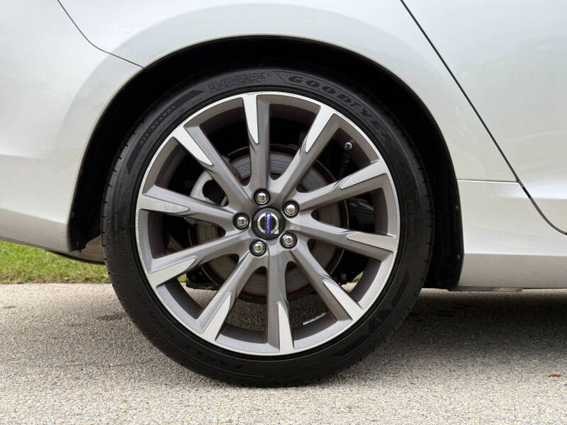 2015 Volvo V60 T5 Drive-E Platinum