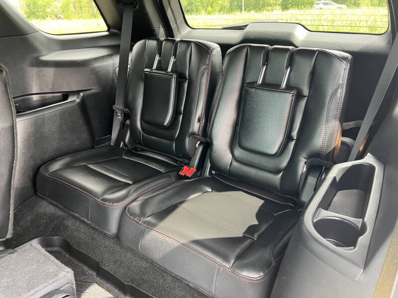 2016 Ford Explorer Sport