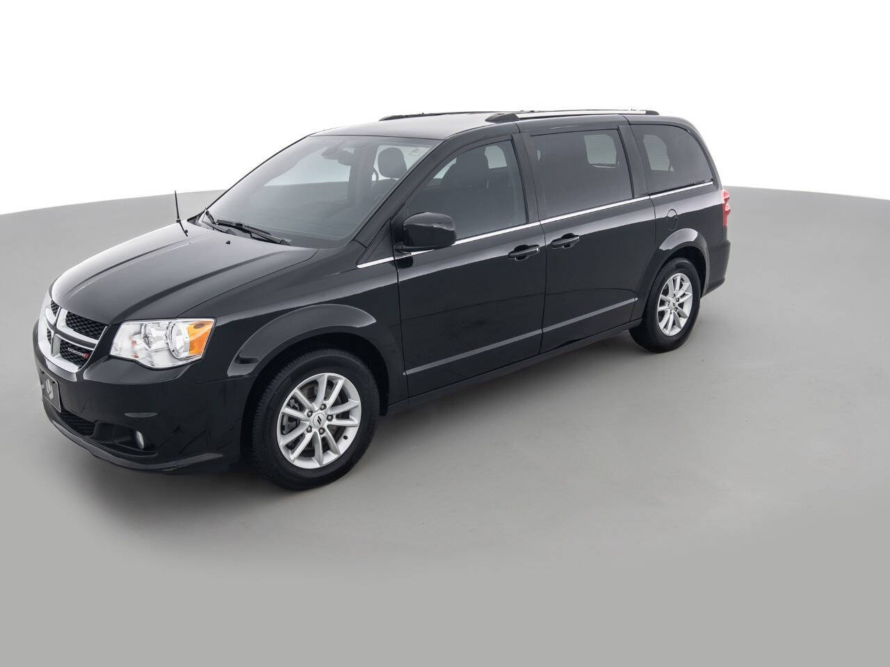 Used Car 2020 Dodge Grand Caravan  Sxt 4dr Mini Van For Sale Under $12,000 In Coal City, Illinois
