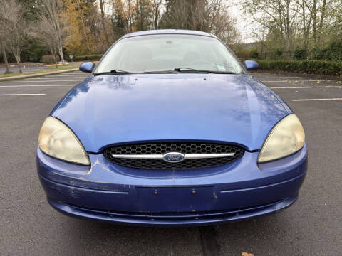 2003 Ford Taurus SE