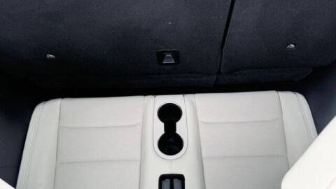 2023 Tesla Model X Standard Range