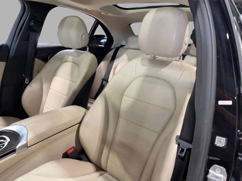 2017 Mercedes-Benz C-Class