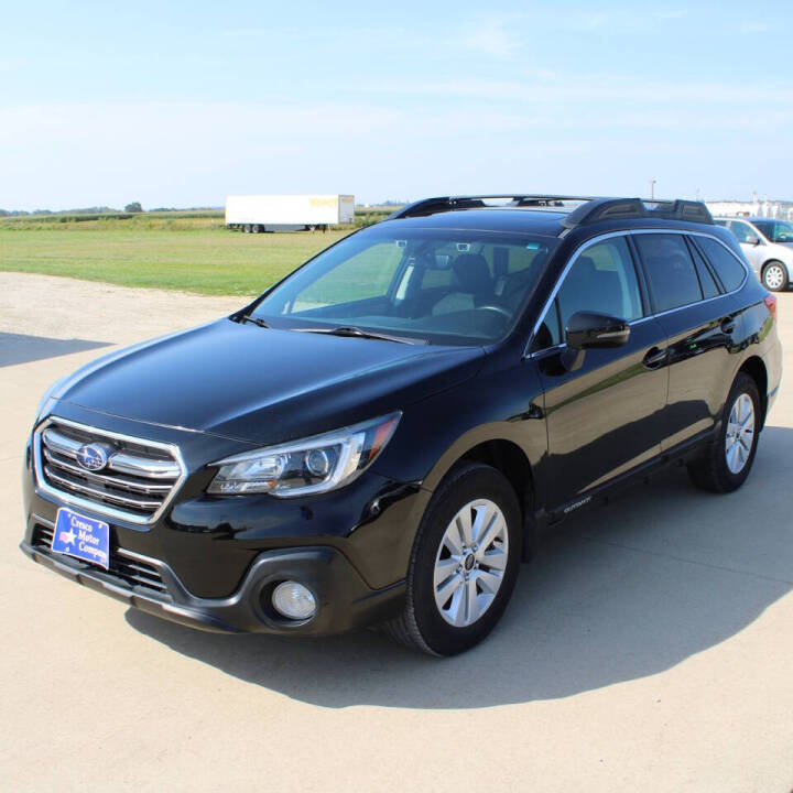 2018 Subaru Outback Premium's photo