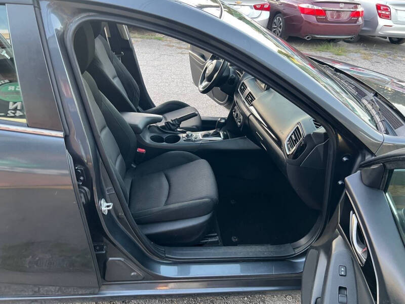 2015 Mazda MAZDA3 i Touring