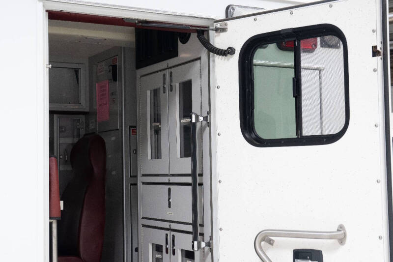 2010 Ford E-Series E-450 SD