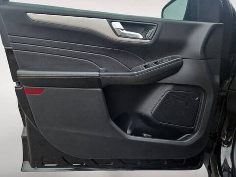 2021 Ford Escape Hybrid SE