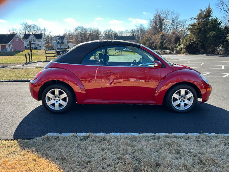 2007 Volkswagen New Beetle 2.5 photo 12