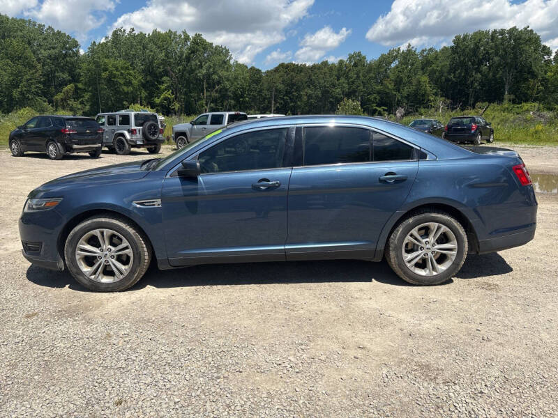 2018 Ford Taurus SEL