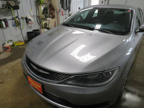 2016 Chrysler 200 LX