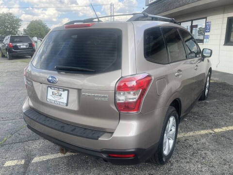 2015 Subaru Forester 2.5i