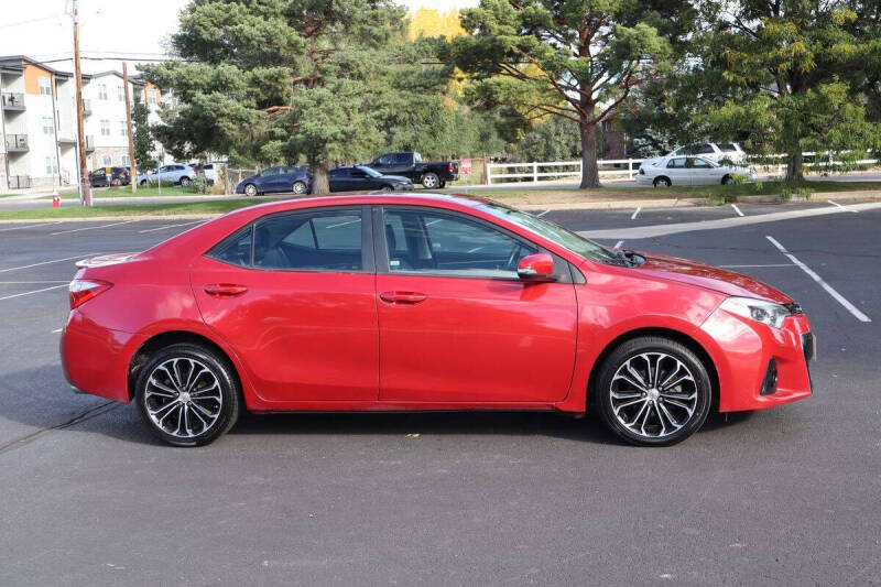 2015 Toyota Corolla S Plus