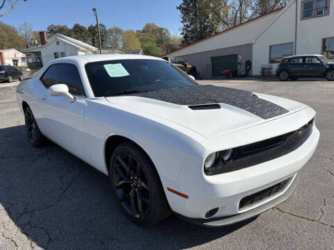 2020 Dodge Challenger SXT