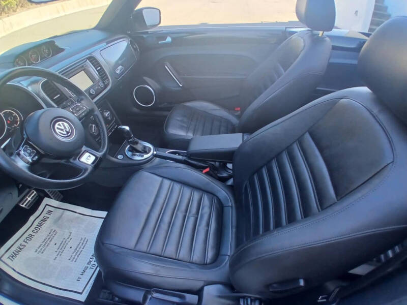 2014 Volkswagen Beetle Convertible R-Line PZEV