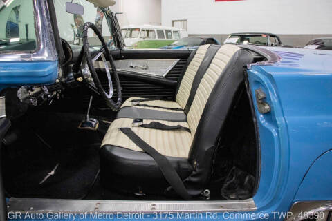 1957 Ford Thunderbird