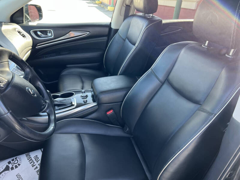 2019 Infiniti QX60 Luxe