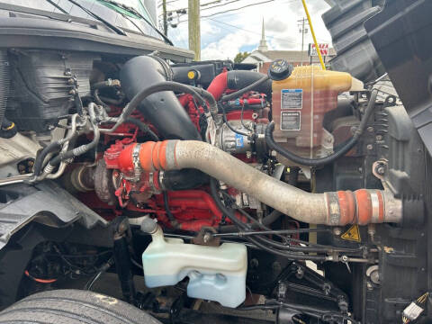 2020 International LT625