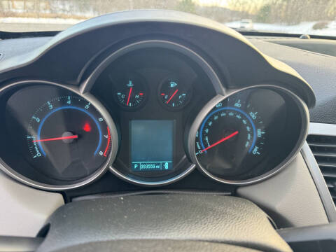 2013 Chevrolet Cruze LS Auto