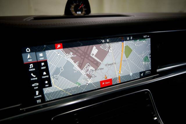 2018 Porsche Panamera 4 Executive