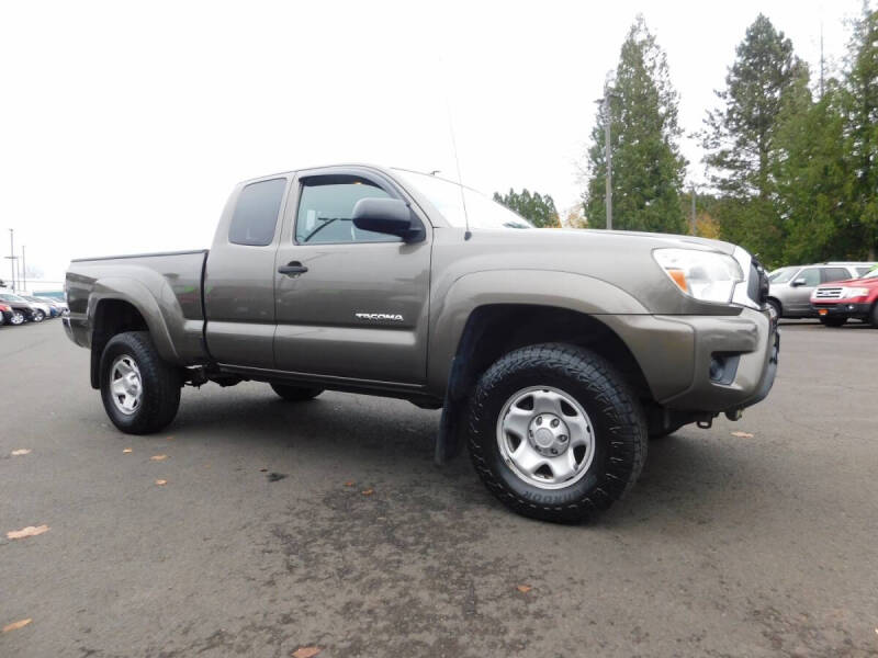 2012 Toyota Tacoma Base's photo