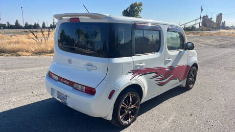 2012 Nissan cube