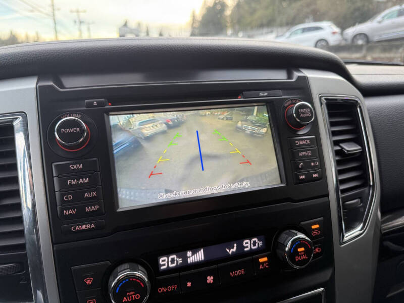 2017 Nissan Titan XD SV