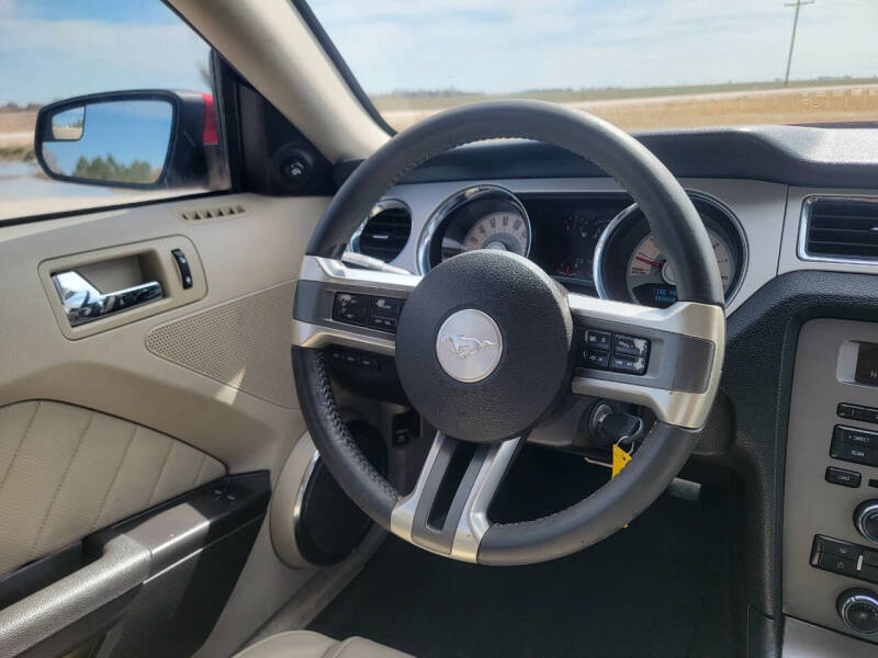 2011 Ford Mustang V6