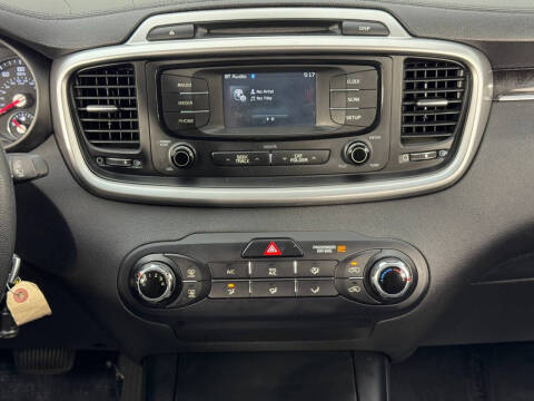 2017 Kia Sorento LX V6