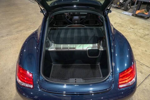 2012 Porsche Cayman R