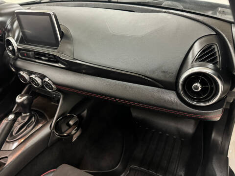 2017 FIAT 124 Spider Abarth