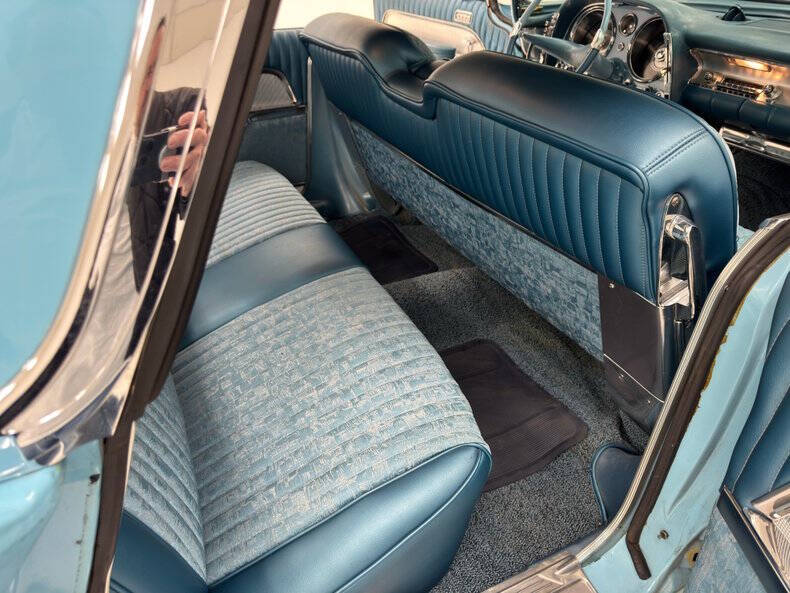 1957 Chrysler Imperial