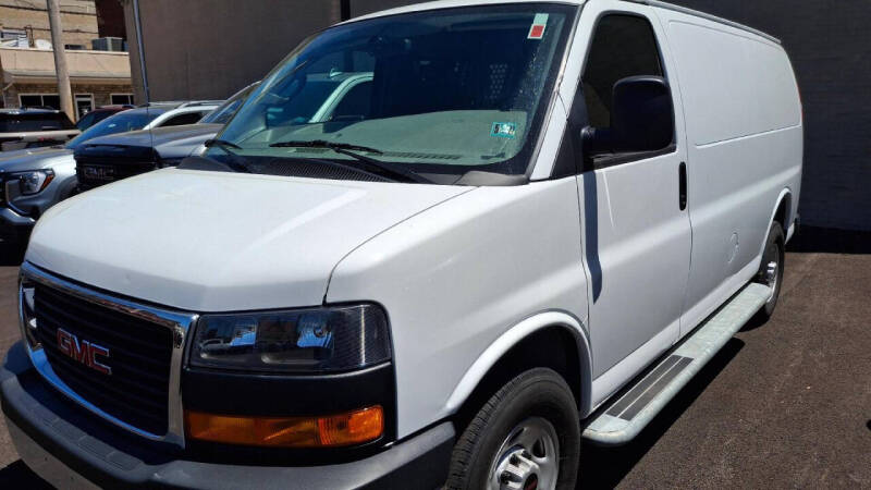 2024 GMC Savana 2500