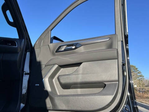 2025 Chevrolet Tahoe RST