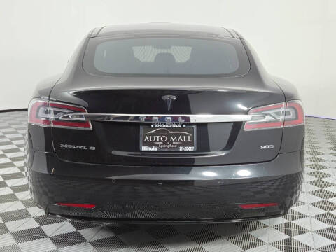 2016 Tesla Model S 70D