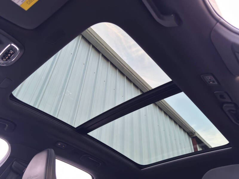 2019 Volvo XC60 T5 R-Design