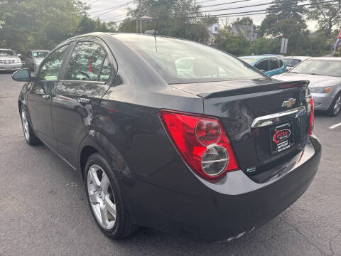 2015 Chevrolet Sonic LTZ Auto