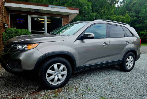 2013 Kia Sorento for sale at Progress Auto Sales in Durham NC