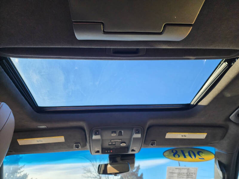 2018 Cadillac Escalade Platinum