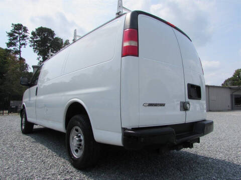 2017 Chevrolet Express 2500
