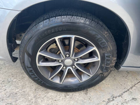 2016 Dodge Grand Caravan SXT Plus