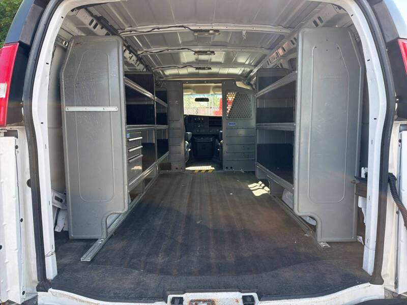 2020 Chevrolet Express 2500