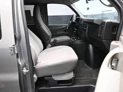 2013 Chevrolet Express LT 3500