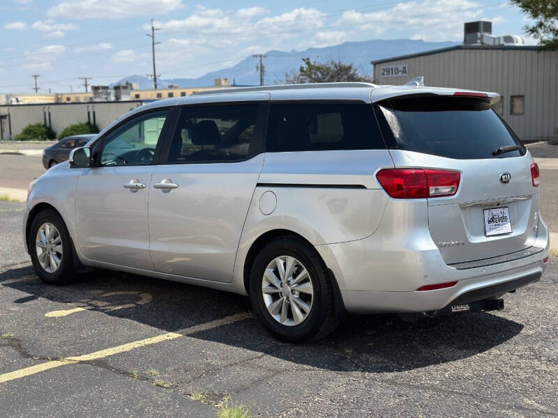 2017 Kia Sedona LX