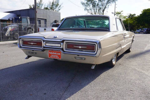 1964 Ford Thunderbird