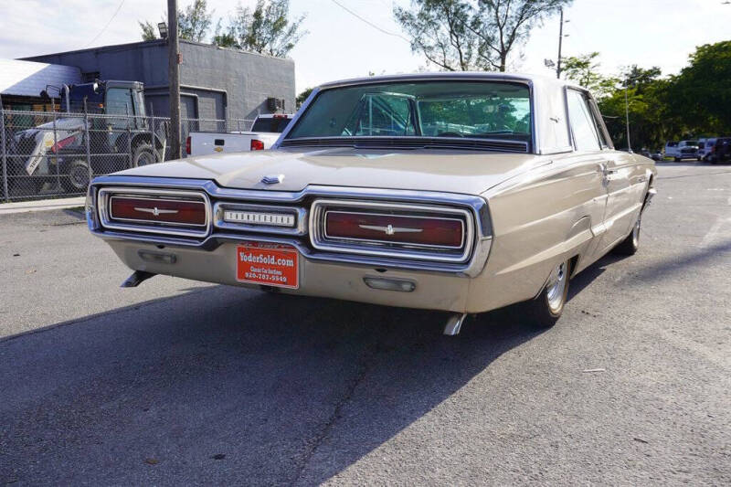 1964 Ford Thunderbird