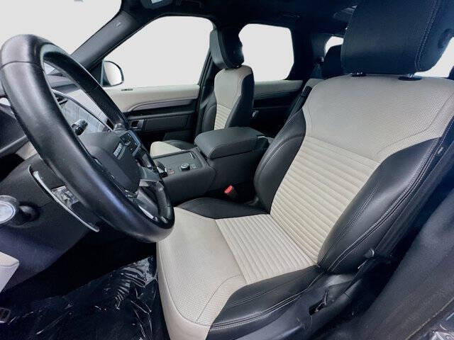 2021 Land Rover Discovery P300 S R-Dynamic