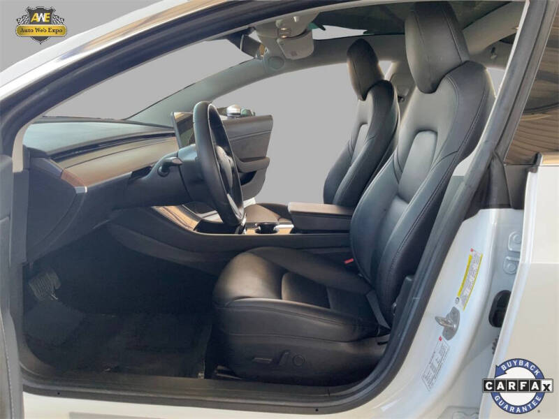 2018 Tesla Model 3 Mid Range