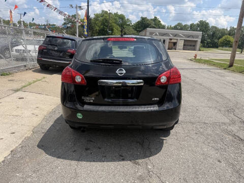 2014 Nissan Rogue Select S