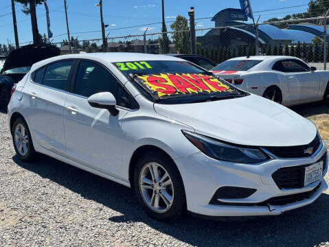 2017 Chevrolet Cruze LT Auto