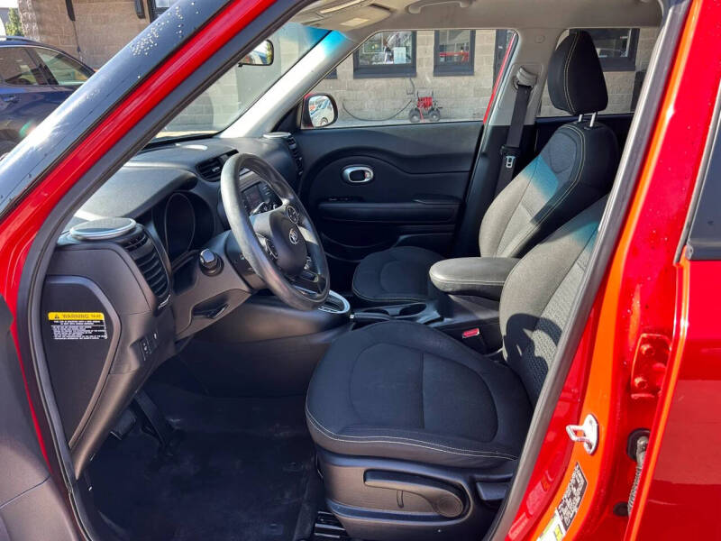 2015 Kia Soul +